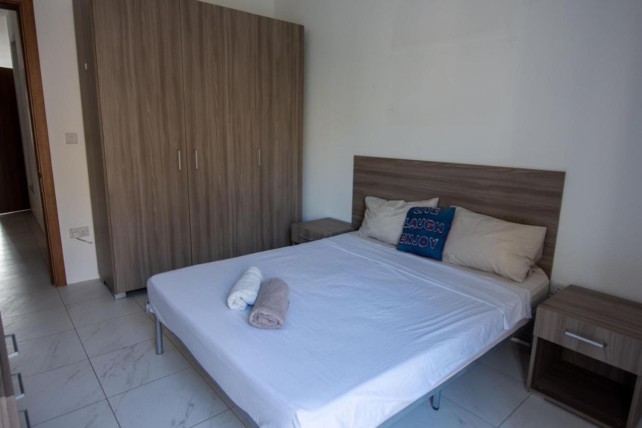 Seafront Room Msida Luaran gambar
